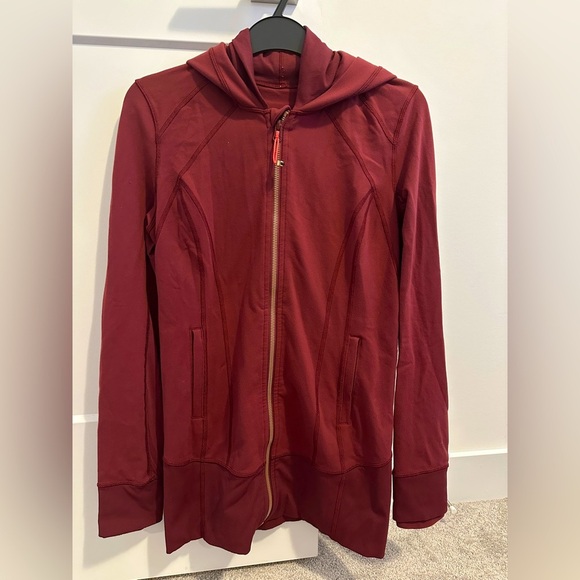 Lululemon Daily Practice Jacket in Wine Berry Size 6 - Picture 1 of 13